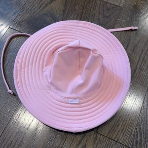 Pink ruffle butts baby girl sun hat
